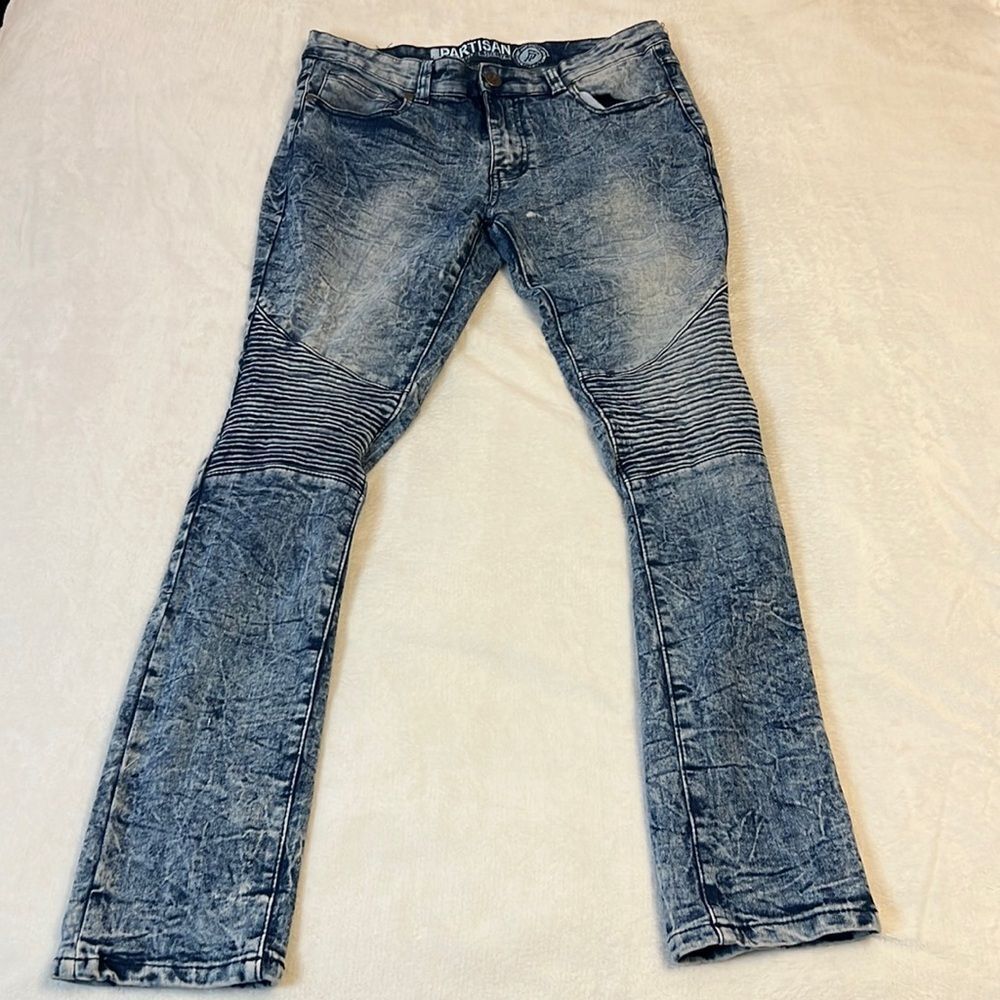 Partisan Acid Wash Jeans - Size 32